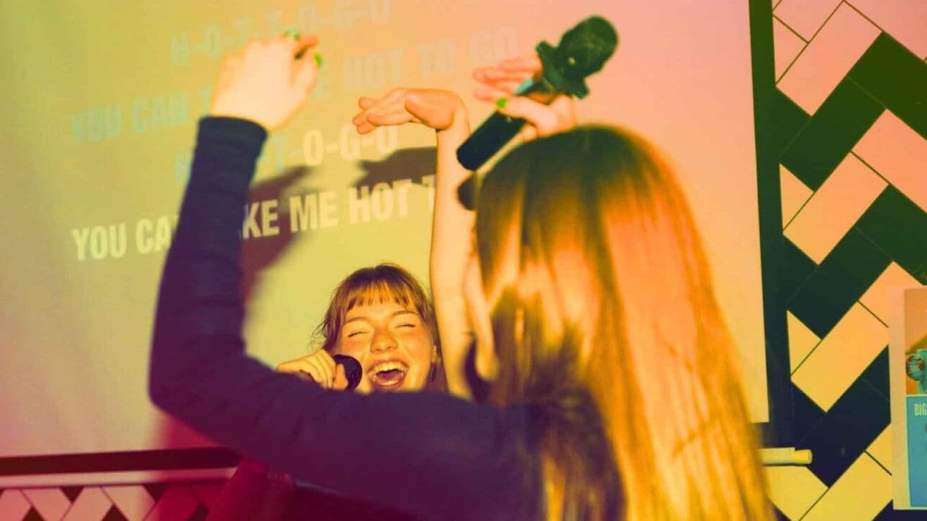 Kwaku's FRESHERS Karaoke