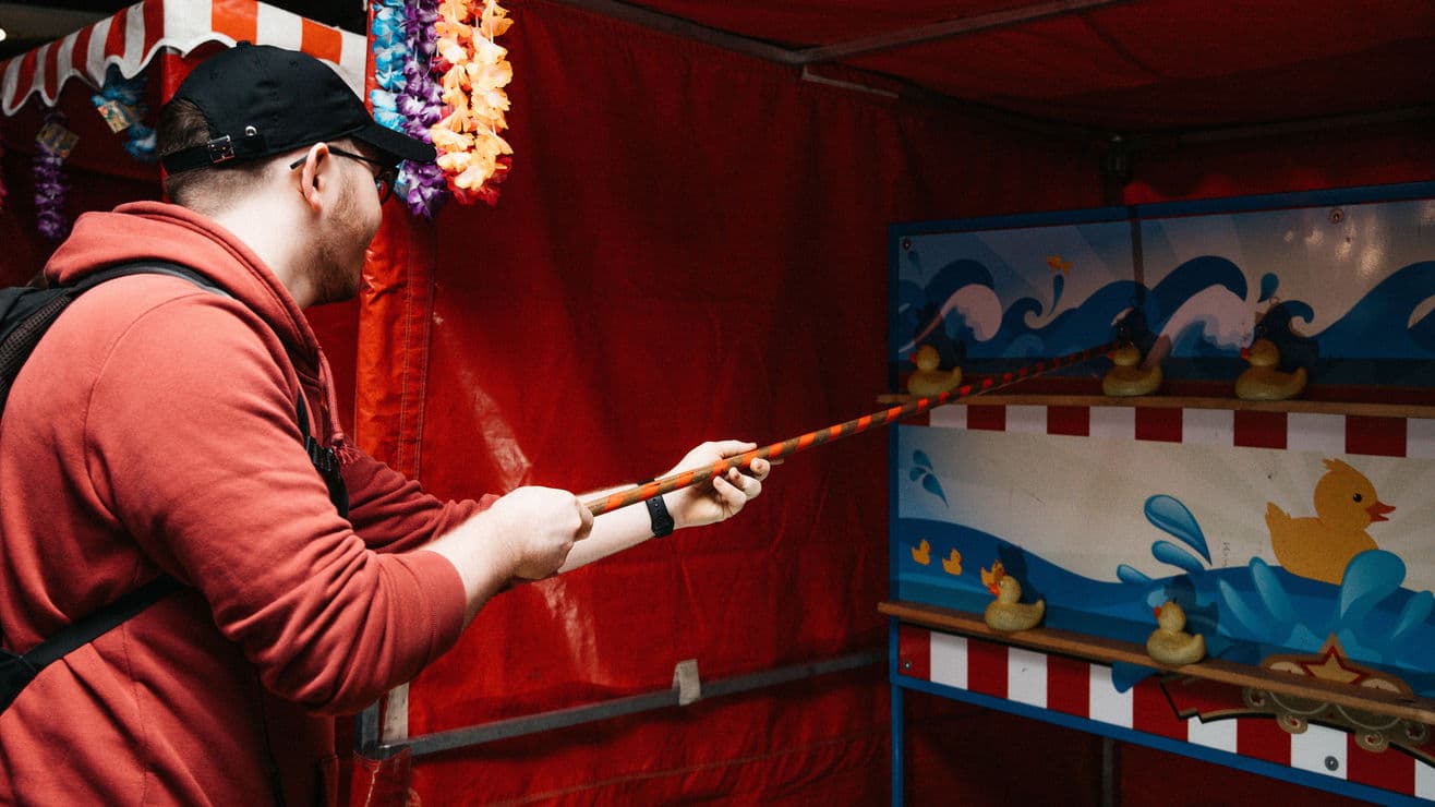 Alumni Fund Presents: Kit Your Flat Carnival